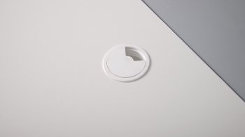 Стол письменный 1400 мм Марвэл 12.112 бел (Моби) в Артёмовском - artyomovskij.mebel-e96.ru