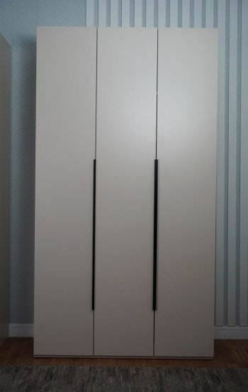 Шкаф 1200 мм Пальма, Сатин (ДСВ) в Артёмовском - artyomovskij.mebel-e96.ru