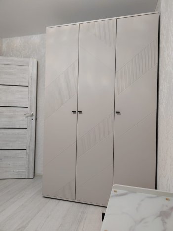 Спальный гарнитур Кашемир модульный (МЛК) в Артёмовском - artyomovskij.mebel-e96.ru